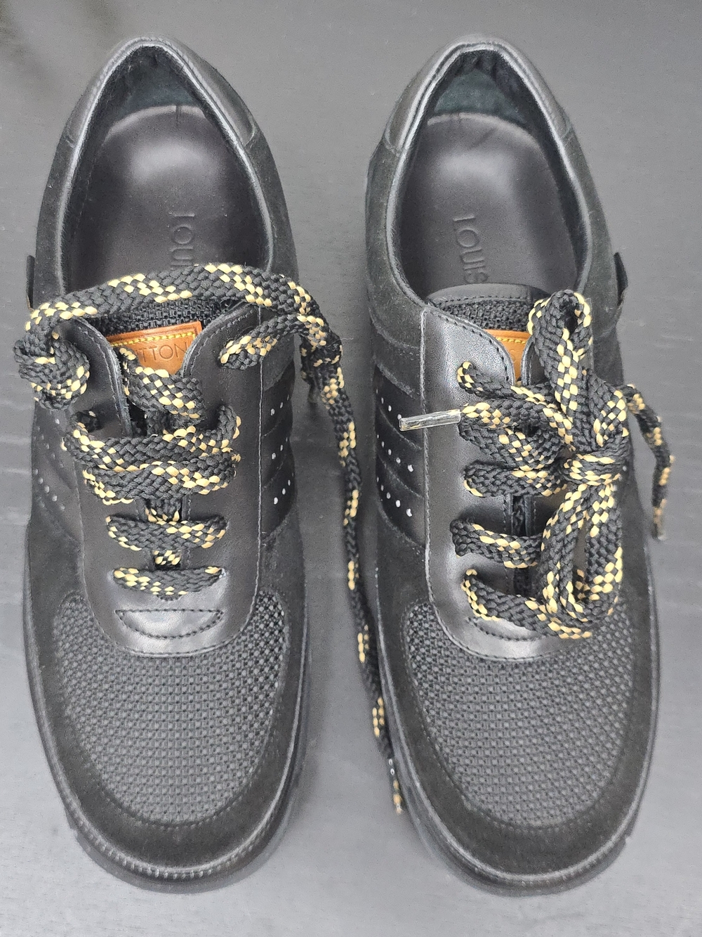 Louis Vuitton Black Men's Low-Top Sneakers - Picture 4 of 9